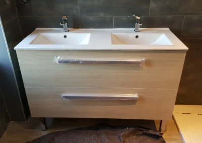 Installation de plomberie dans un bâtiment