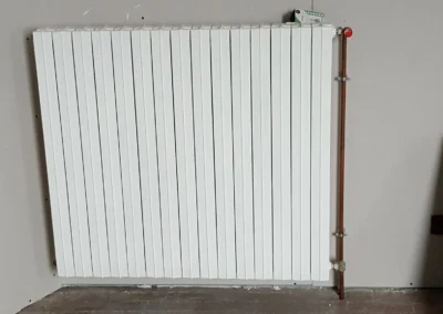 Détail d'un réseau de plomberie terminé